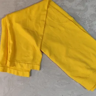 لگینگ و نیم تنه