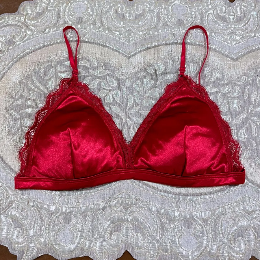 سوتین ابریشم