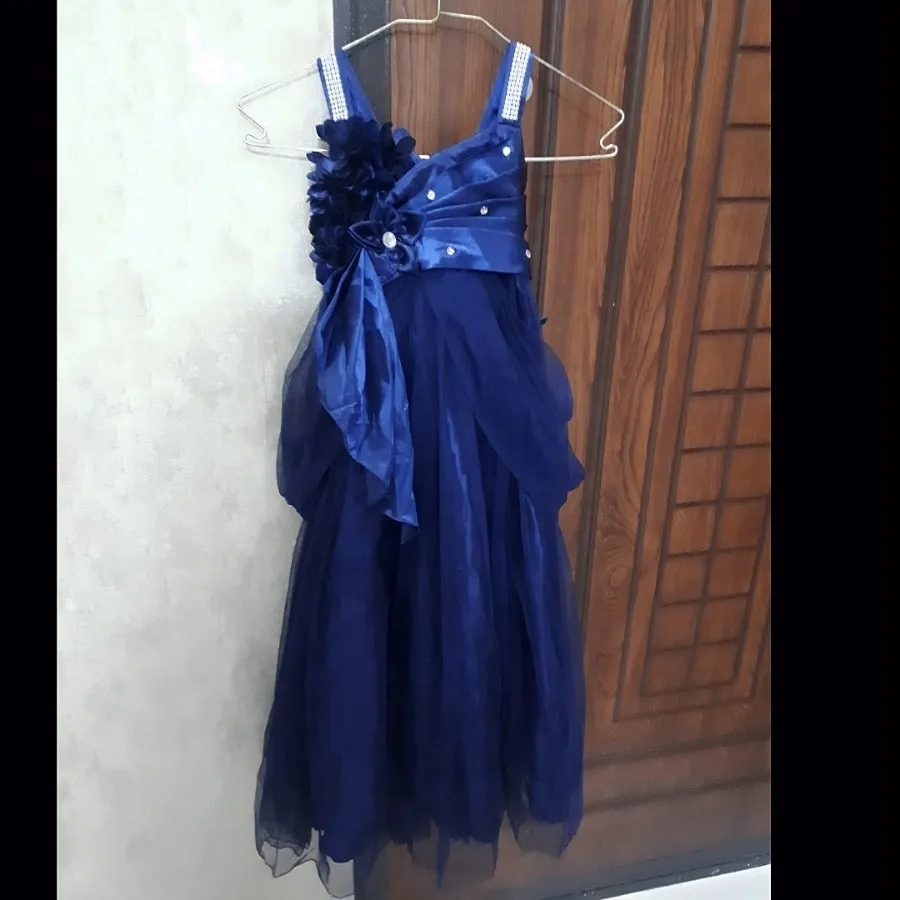 لباس مجلسی بچگانه