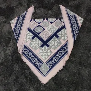روسری لمیز