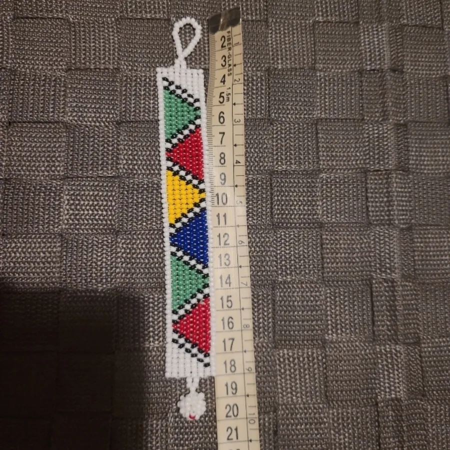 دستبند منجوقی  افریقایی