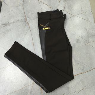 شلوار قهوه ای