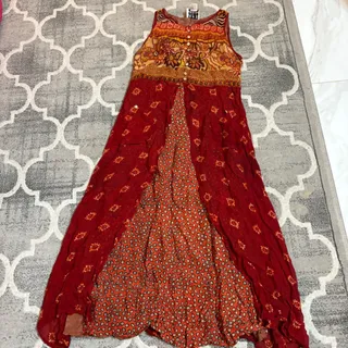 پیراهن ساحلی