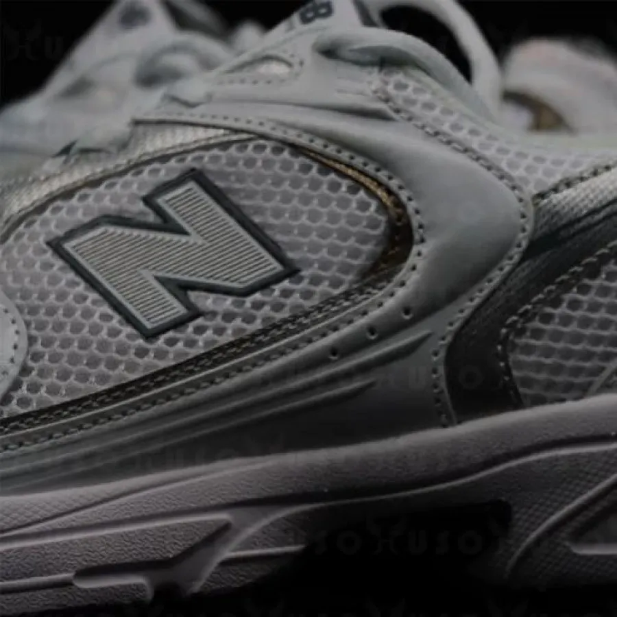 کتونی نیوبالانس 530 زنانه