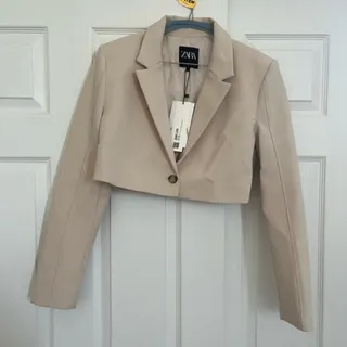 کت کراپ کرمی زارا Zara