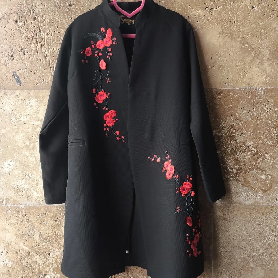 مانتو مجلسی