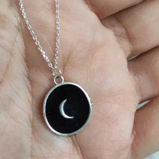 گردنبند نقره ماه