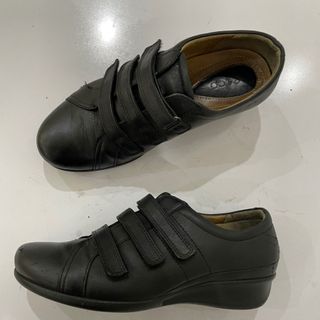 کفش چرم طبی ecco