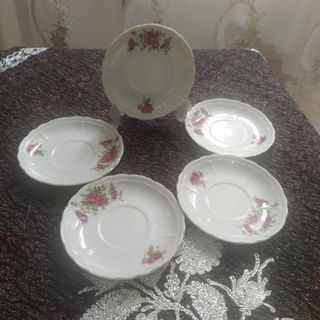 نلبکیهای گلسرخی