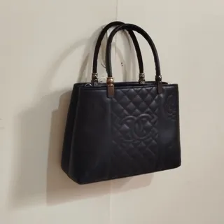 کیف گلدوزی شنل