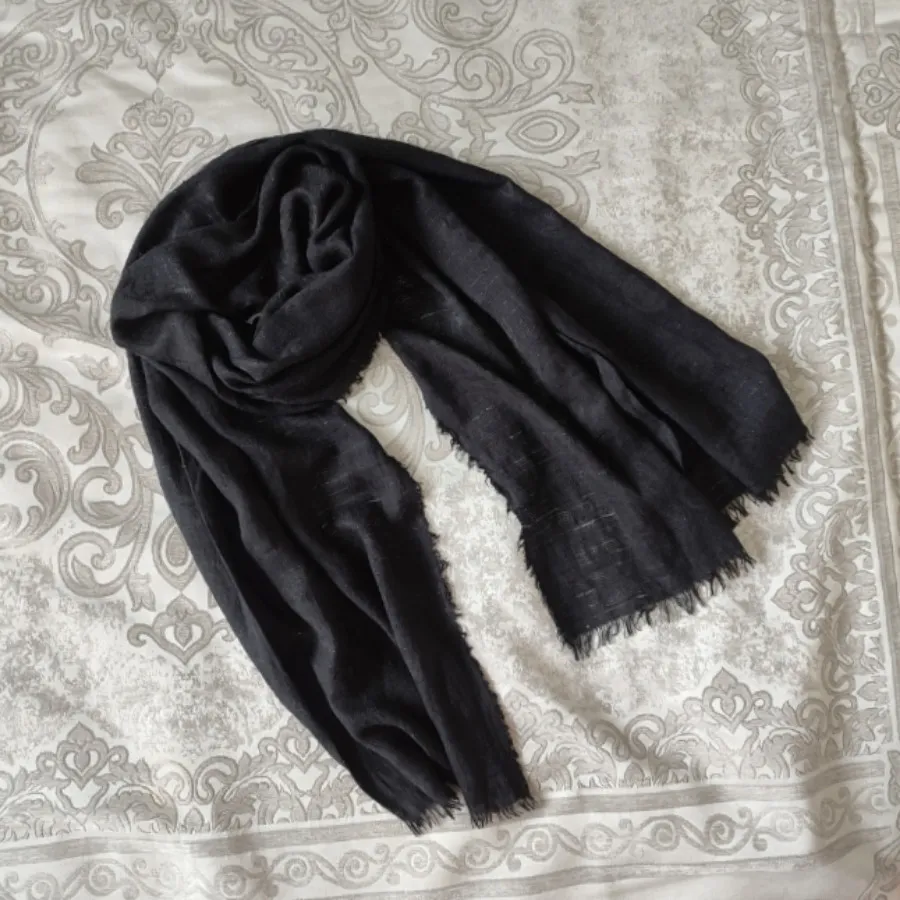 شال مشکی
