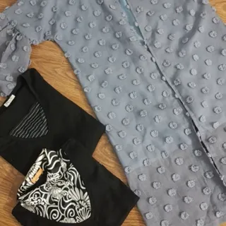 مانتو و دوتا شومیز