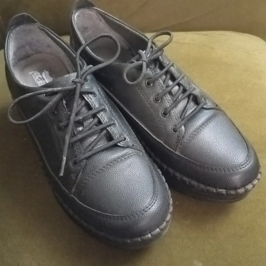 کفش لژدار طبی مشکی