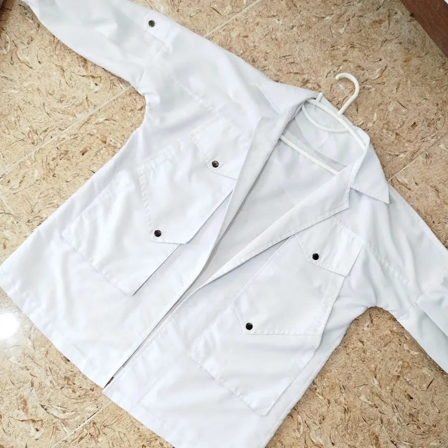 مانتو سفید کتی