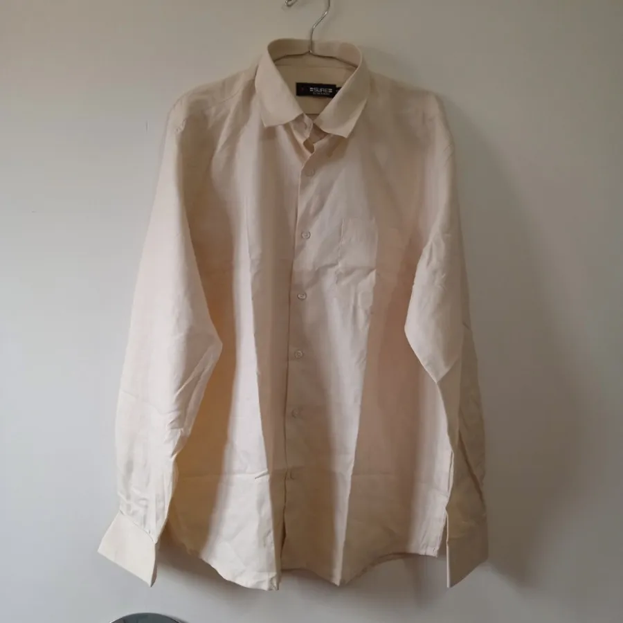 پیراهن مردانه