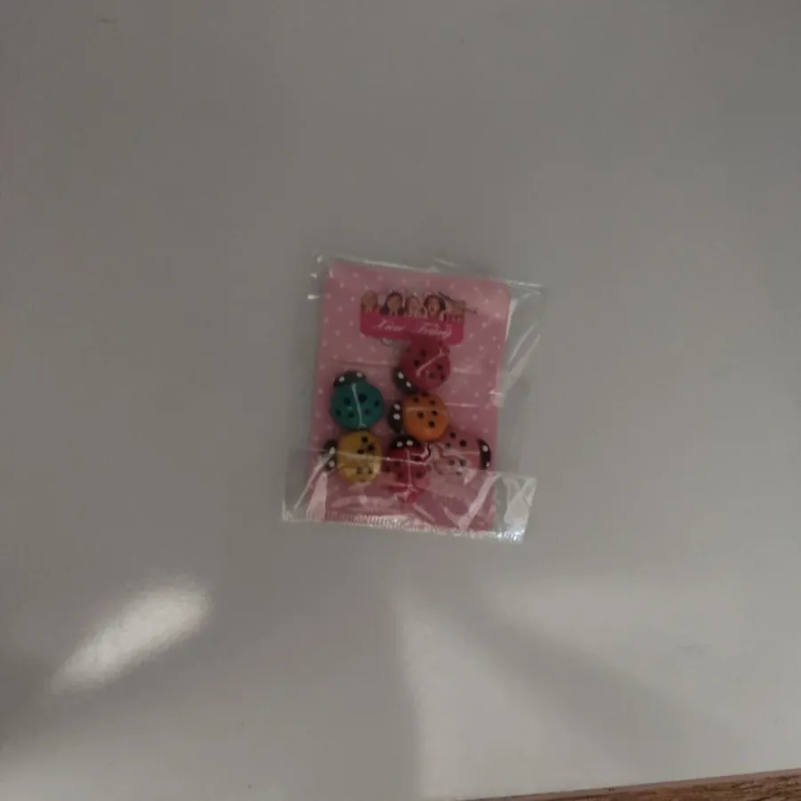 گیره مو کفشدوزک