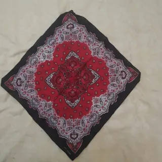 مینی اسکارف