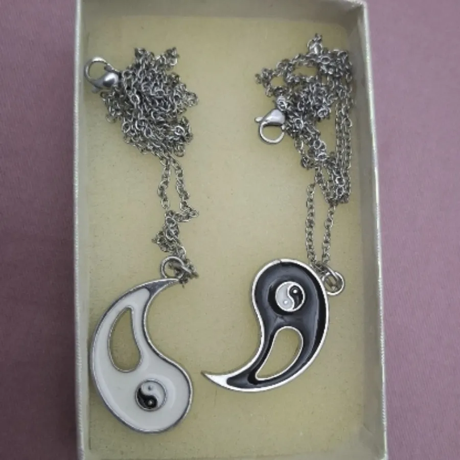 گردنبند زنانه