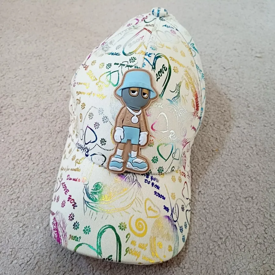 کلاه دخترانه