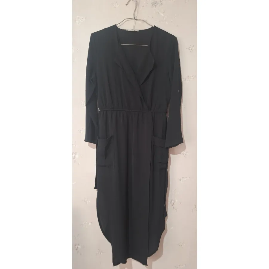 مانتو جلو بسته