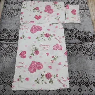 روبالشتی و روی تشک