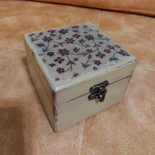 جعبه جواهرات
