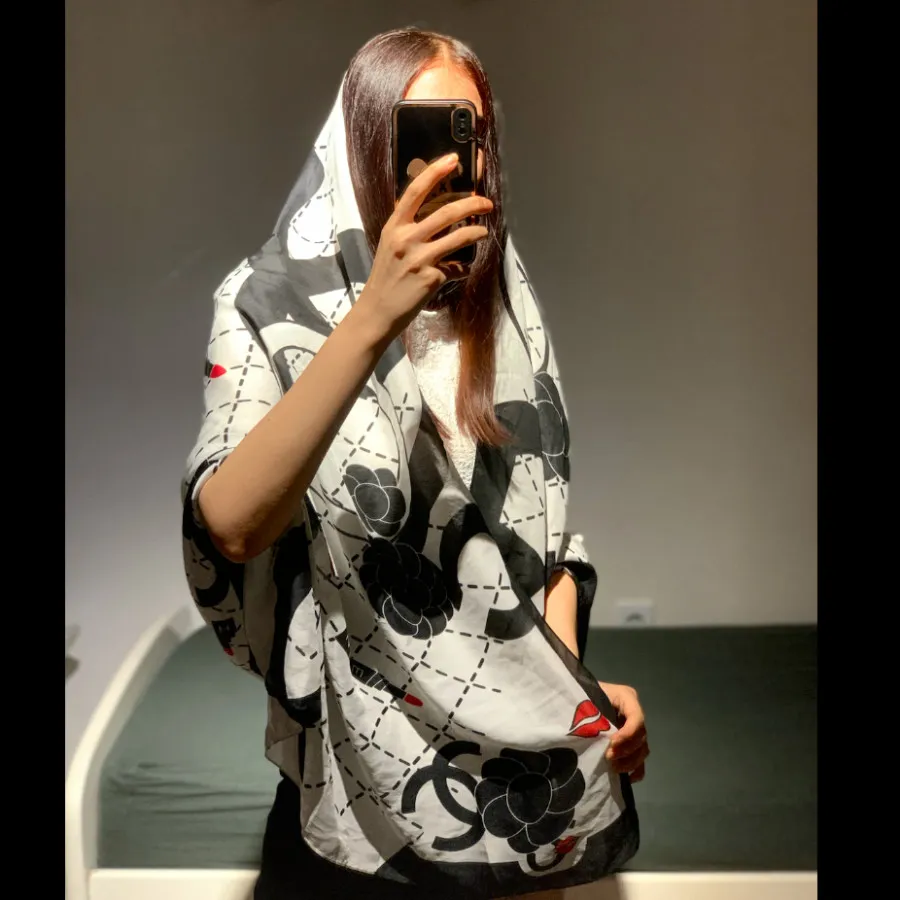 شال طرح دار