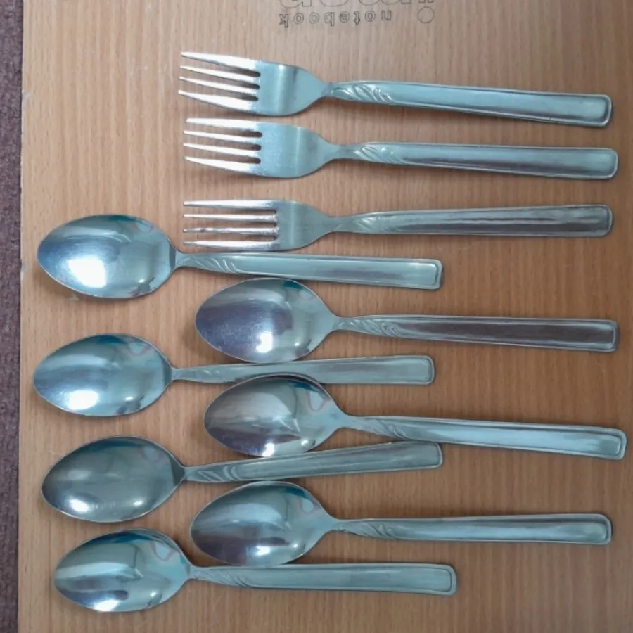 قاشق چنگال قدیمی