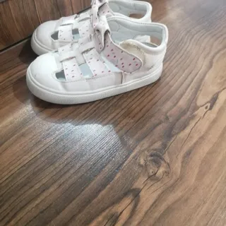 صندل بچگانه