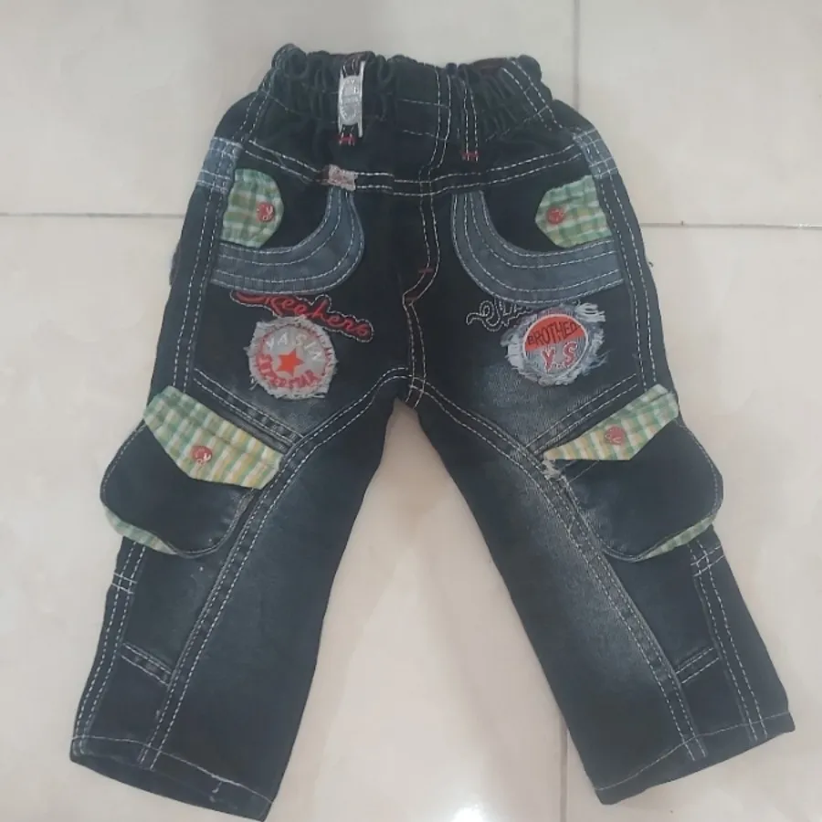 شلوار لی بچه گانه