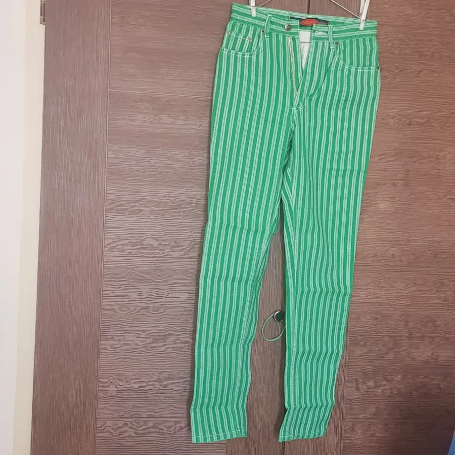 شلوار کتان لی