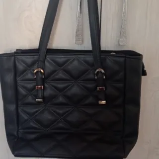 کیف مشکی دوشی زنانه