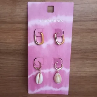 گوشواره حلقه‌ ای مینیمال