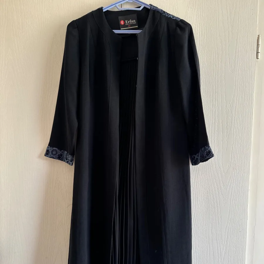 مانتو پلیسه