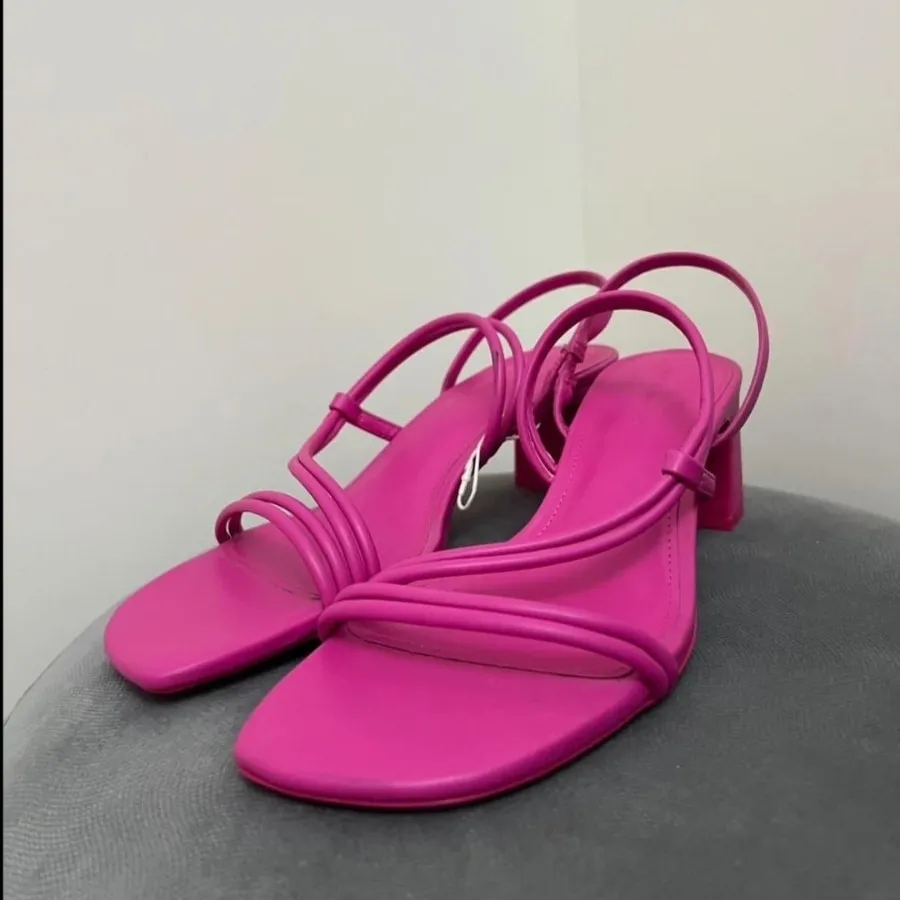 صندل صورتی پاشنه 5 سانت