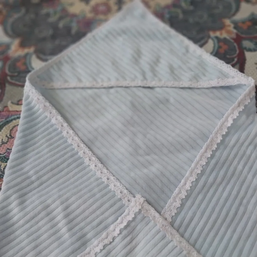 پتو دورپیچ‌ نوزاد