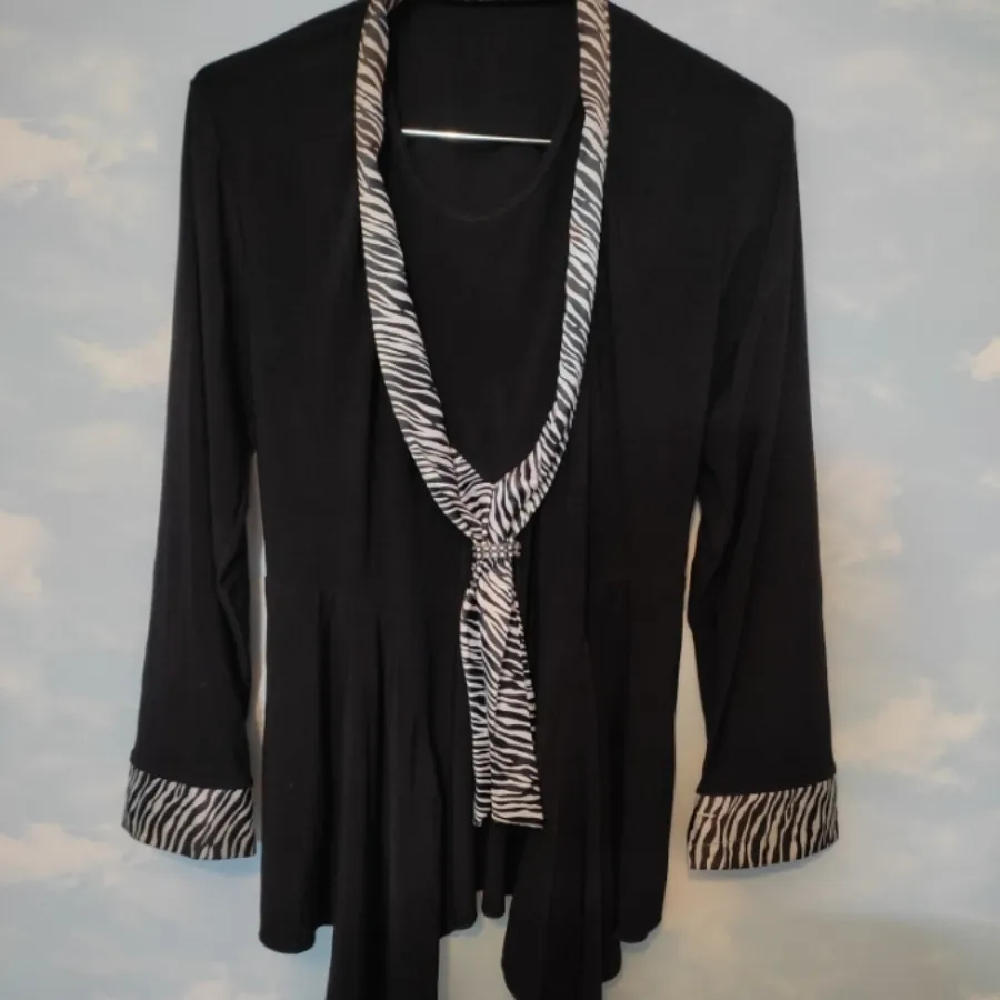 شومیز مشکی محرمی