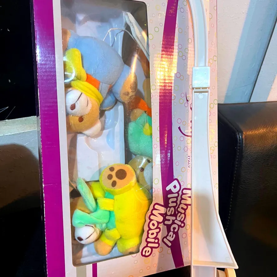 آویز تخت کودک‌