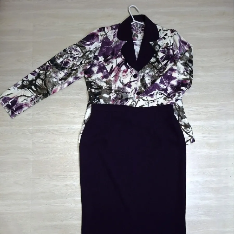 پیراهن و دامن