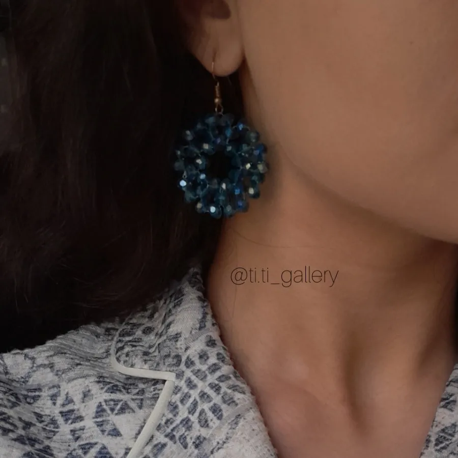 گوشواره‌کریستال‌آبی