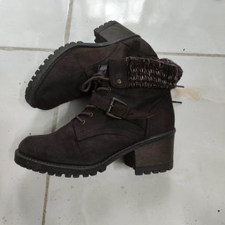 بوت زنانه