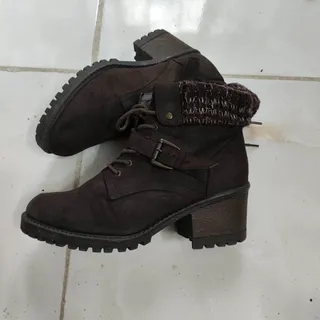 بوت زنانه