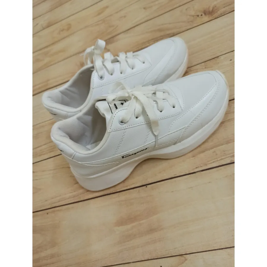 کتونی سایز 37