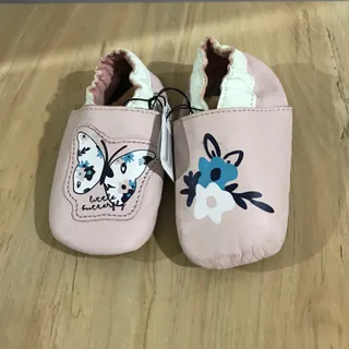 پاپوش نوزادی