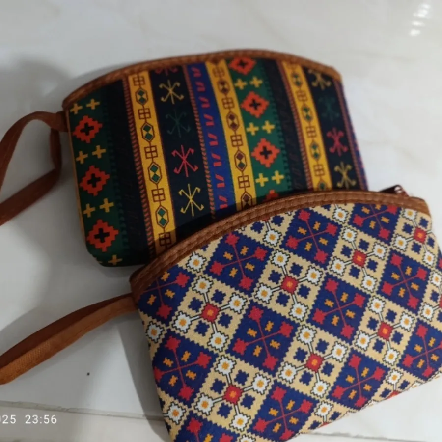 کیف هدیه دستی آرایشی