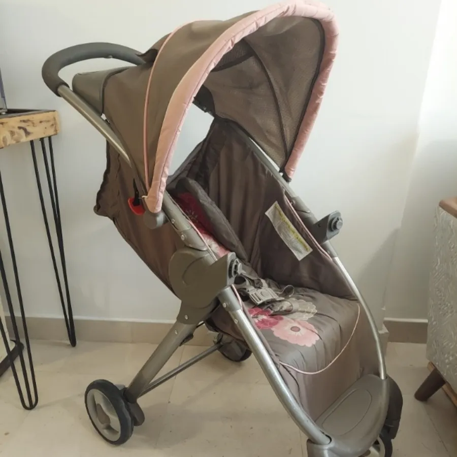 کالسکه نیست یاوره یاور