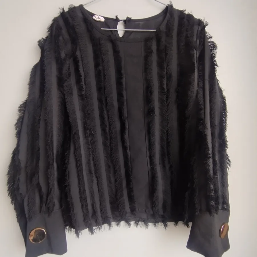 بلوز حریر ریشه ای