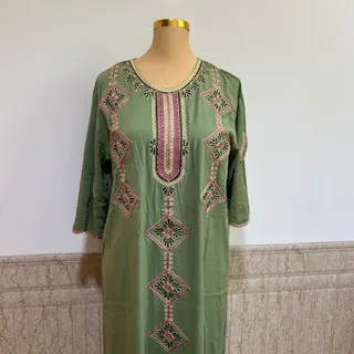 پیراهن ساحلی بلند