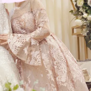 لباس مجلسی بسیار خاص و لا