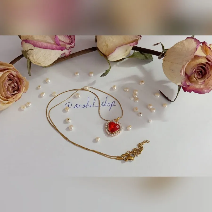 گردنبند کریستالی